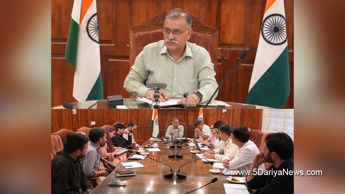 Manzoor Ahmad Qadri, Bandipora, Deputy Commissioner Bandipora, Kashmir, Jammu And Kashmir, Jammu, District Administration Bandipora