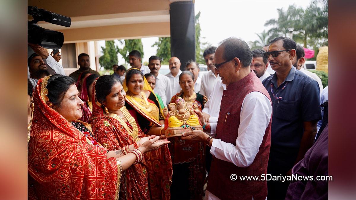 Shivraj Singh Chouhan, Shivraj Chauhan, BJP, Bharatiya Janata Party, Junagadh, Gujarat