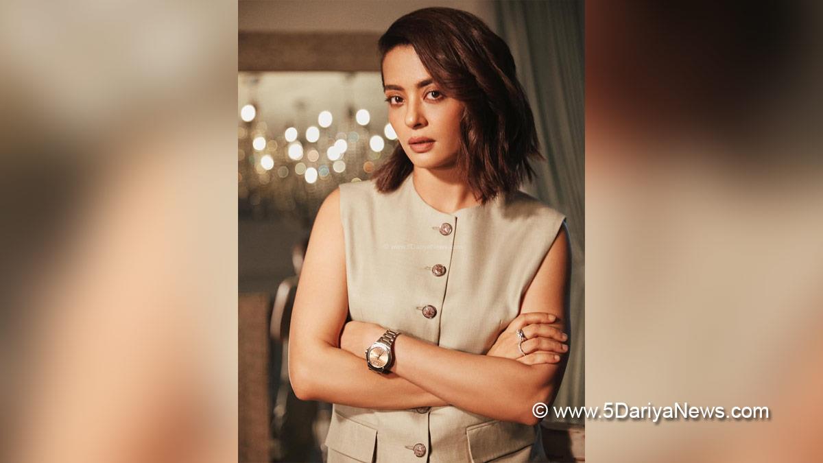 Bollywood, Entertainment, Mumbai, Actress, Cinema, Hindi Films, Movie, Mumbai News, Heroine, Surveen Chawla