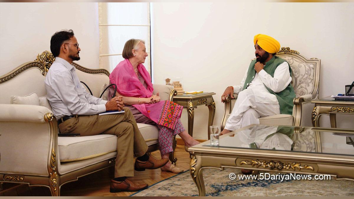 Bhagwant Mann, Bhagwant Singh Mann, AAP, Aam Aadmi Party, Aam Aadmi Party Punjab, AAP Punjab, Government of Punjab, Punjab Government, Punjab, Chief Minister Of Punjab