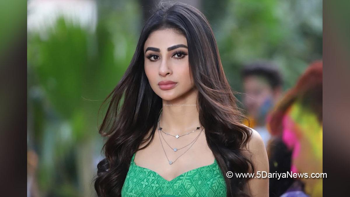 Bollywood, Entertainment, Mumbai, Actress, Cinema, Hindi Films, Movie, Mumbai News, Heroine, Mouni Roy