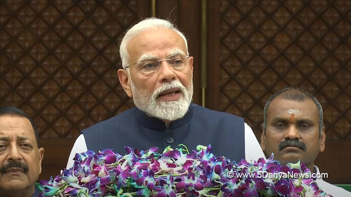 Narendra Modi, Modi, BJP, Bharatiya Janata Party, Prime Minister of India, Prime Minister, Narendra Damodardas Modi, Dr Jitendra Singh, Union Minister of Earth Sciences, Dr Loganathan Murugan, Dr L Murugan