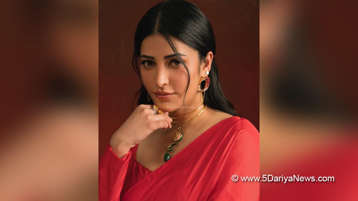 Shruti Haasan, Bollywood, Entertainment, Mumbai, Actress, Cinema, Hindi Films, Movie, Mumbai News, Heroine