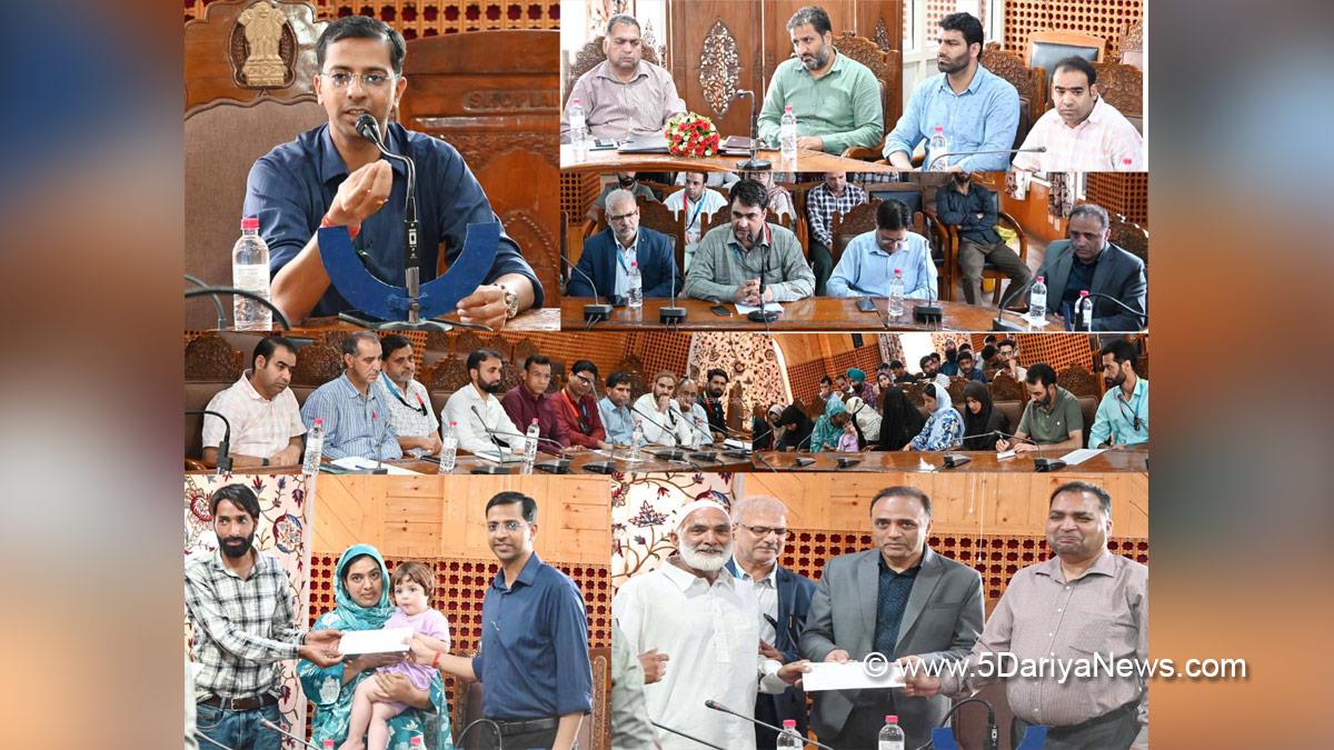  Shishir Gupta, Shopian, DDC Shopian, District Development Commissioner Shopian, Kashmir, Jammu And Kashmir, Jammu, District Administration Shopian, Mission Yuva