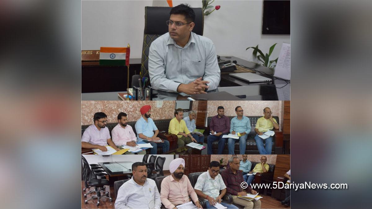 Vikas Kundal, Poonch, Deputy Commissioner Poonch, Kashmir, Jammu And Kashmir, Jammu, District Administration Poonch, Holistic Agriculture Development Programme, HADP