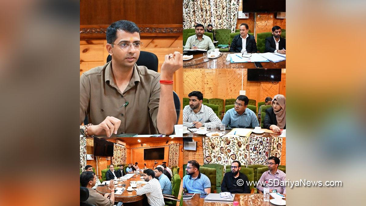 Shishir Gupta, Shopian, DDC Shopian, District Development Commissioner Shopian, Kashmir, Jammu And Kashmir, Jammu, District Administration Shopian