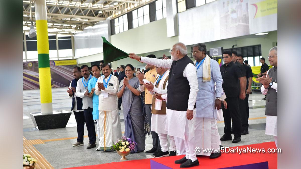 Narendra Modi, Modi, BJP, Bharatiya Janata Party, Prime Minister of India, Prime Minister, Narendra Damodardas Modi, Shobha Karandlaje, Ashwini Vaishnaw, Siddaramaiah, Indian National Congress, Congress, All India Congress Committee, Karnataka, Bengaluru