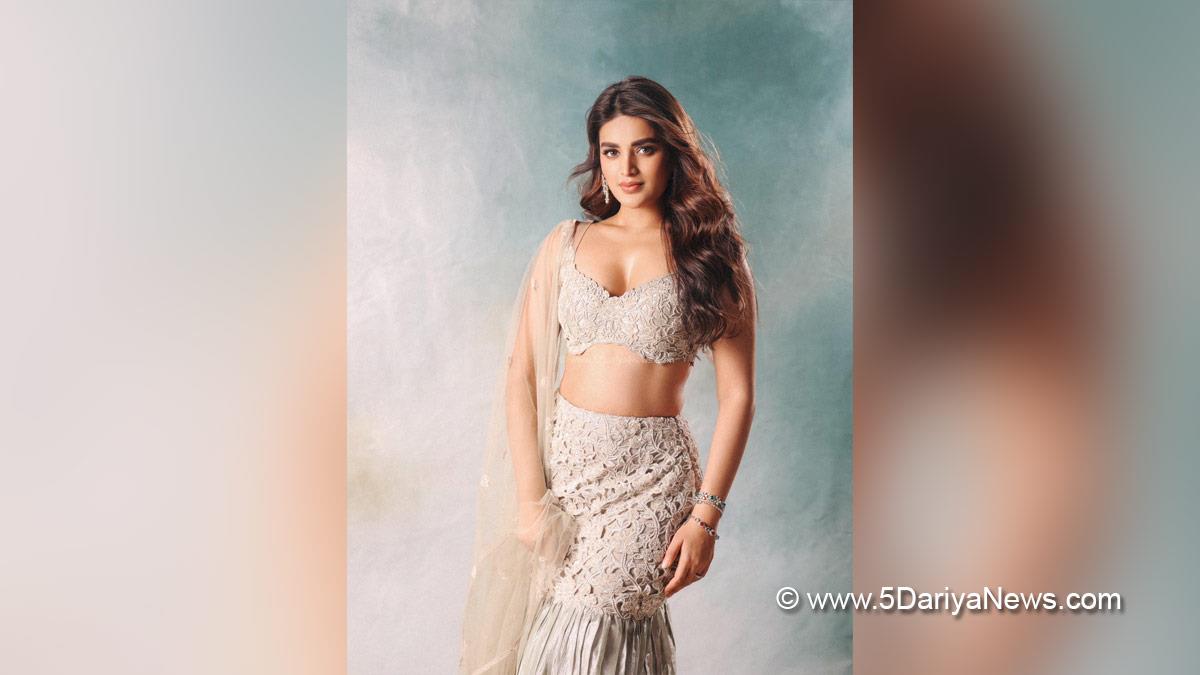 Tollywood, Entertainment, Actor, Actress, Cinema, Movie, Telugu Films, Nidhhi Agerwal