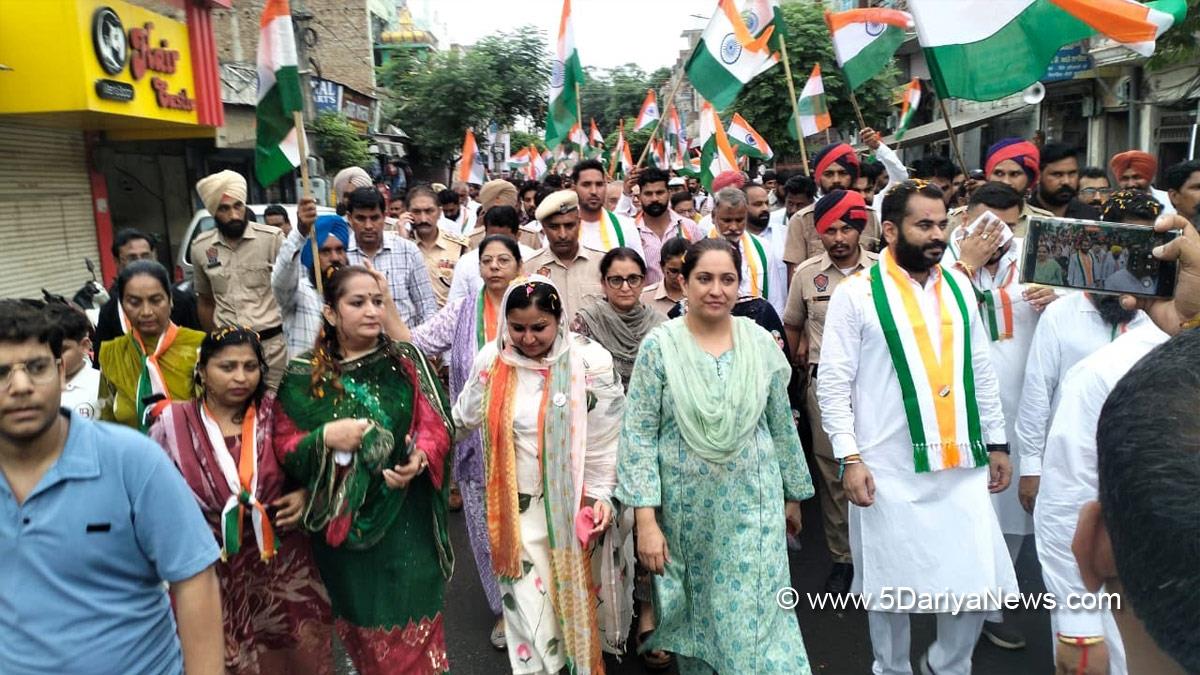 Narinder Pal Singh Sawna, Fazilka, AAP, Aam Aadmi Party, Aam Aadmi Party Punjab, AAP Punjab, Amarpreet Kaur Sandhu, DC Fazilka, Fazilka, Deputy Commissioner Fazilka, Tiranga Yatra