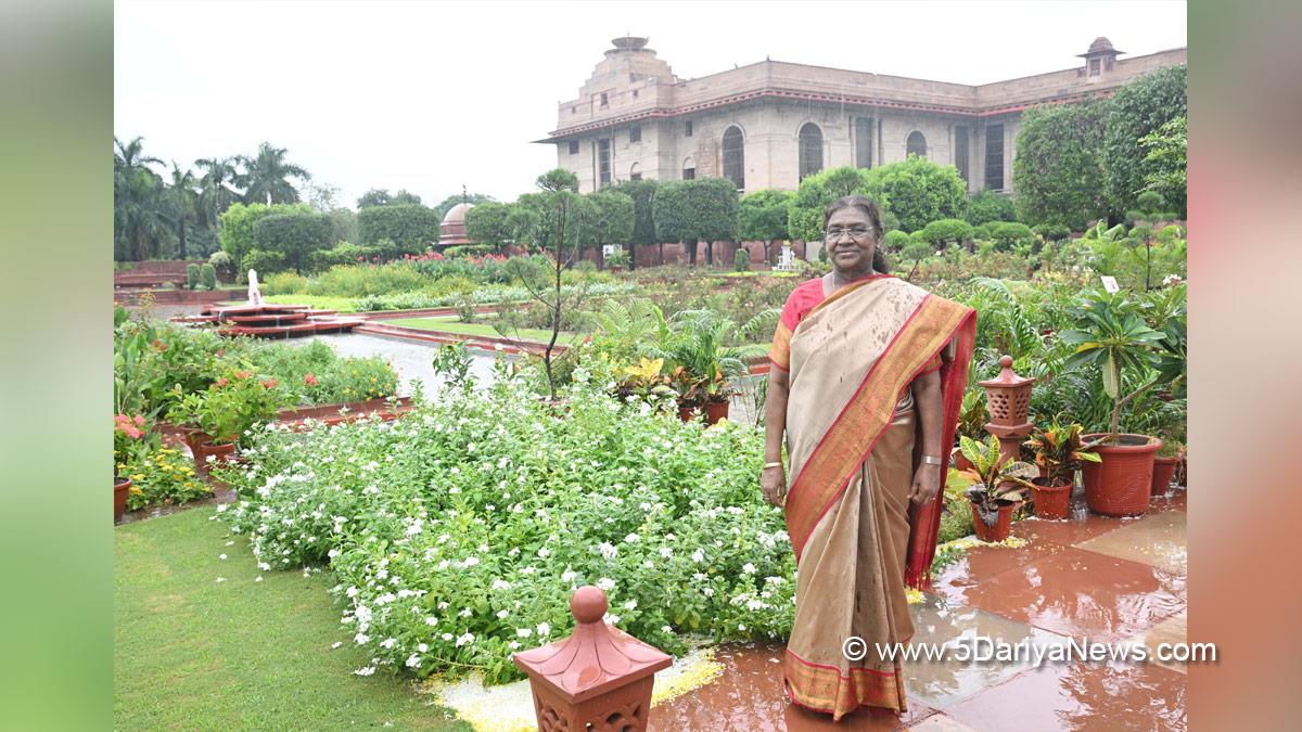 Droupadi Murmu, President of India, President, Indian President, Rashtrapati, Amrit Udyan Summer Annuals Edition 2025
