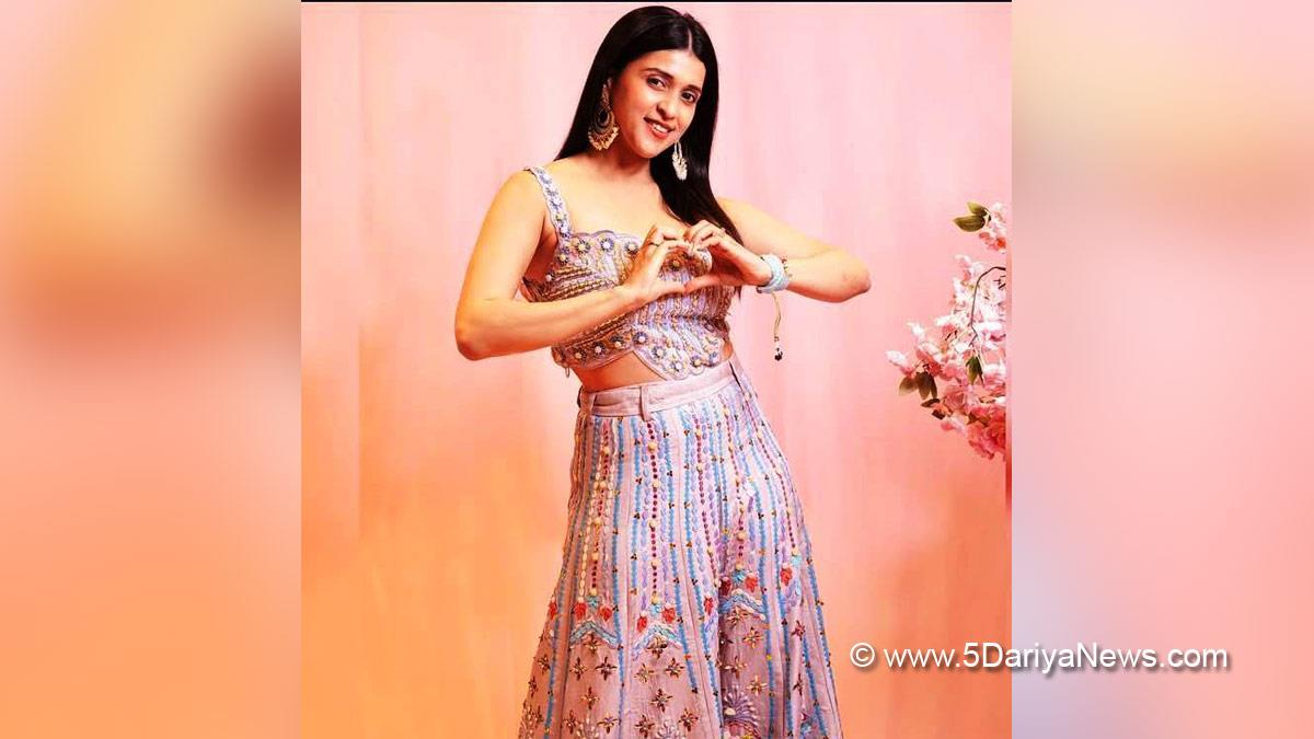 Mannara Chopra, Avika Gor, Bollywood, Entertainment, Mumbai, Actress, Cinema, Hindi Films, Movie, Mumbai News