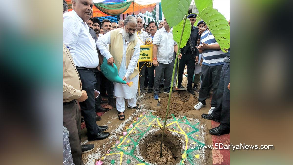 Anil Vij, Haryana, Ambala, Bharatiya Janata Party, BJP, BJP Haryana, Ek Ped Maa ke Naam