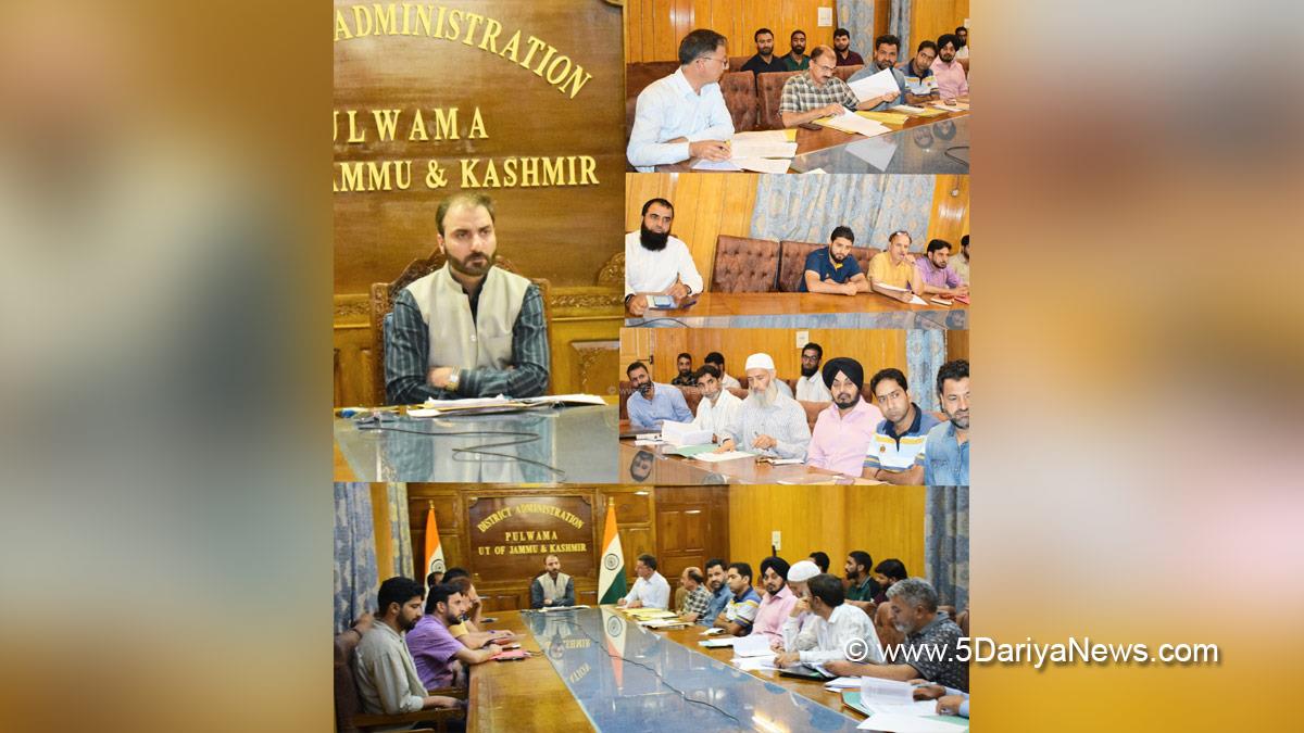 Dr Basharat Qayoom, Pulwama, Deputy Commissioner Pulwama, Kashmir, Jammu And Kashmir, Jammu, District Administration Pulwama, District Level Committee, DLC, Holistic Agriculture Development Programme, HADP