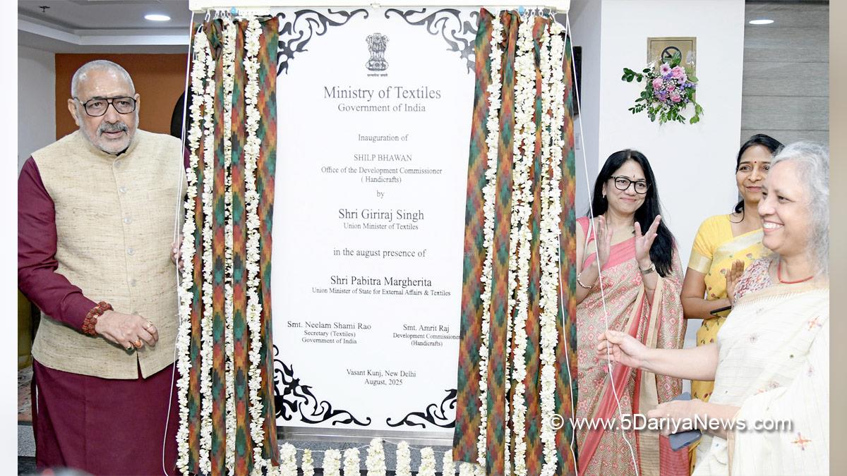 Giriraj Singh, BJP, Bharatiya Janata Party, Union Minister of Textiles, The Kunj