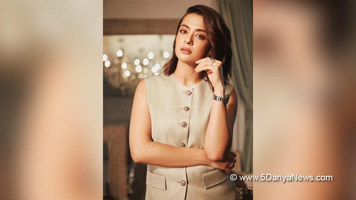 Pollywood, Entertainment, Actress, Cinema, Punjabi Films, Movie, Surveen Chawla