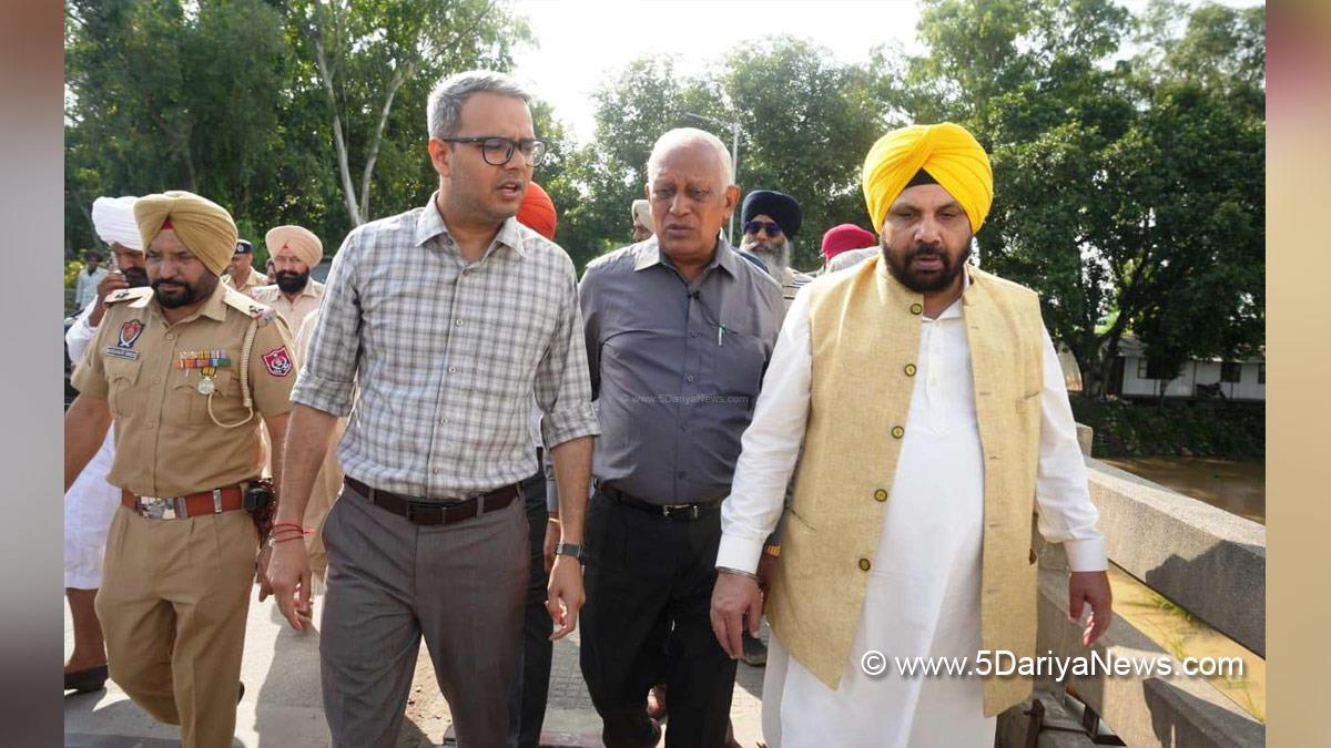 Harbhajan Singh ETO, AAP, Aam Aadmi Party, Aam Aadmi Party Punjab, AAP Punjab, Government of Punjab, Punjab Government, Barinder Kumar Goel, Rahul, DC Tarn Taran, Tarn Taran, Deputy Commissioner Tarn Taran 