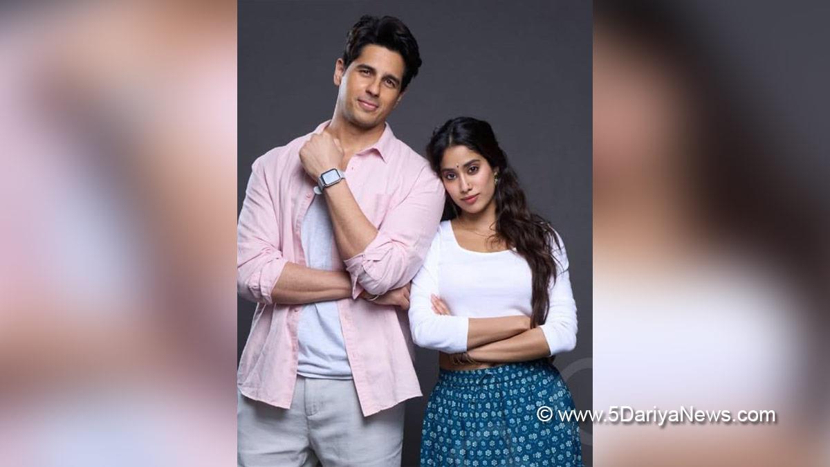 Sidharth Malhotra, Bollywood, Entertainment, Mumbai, Actor, Cinema, Hindi Films, Movie, Mumbai News, Janhvi Kapoor, Janhvi Kapoor