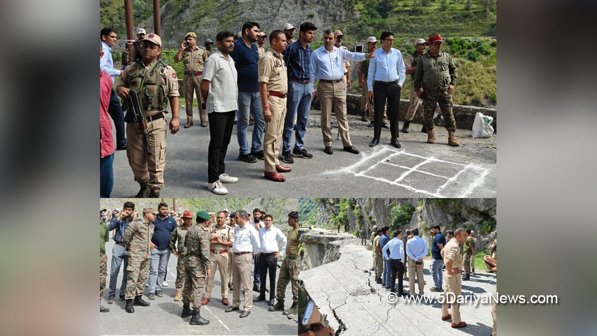 Mohammad Alyas Khan, Ramban, Deputy Commissioner Ramban, Kashmir, Jammu And Kashmir, Jammu, District Administration Ramban, RR Chanderkote, Arun Gupta
