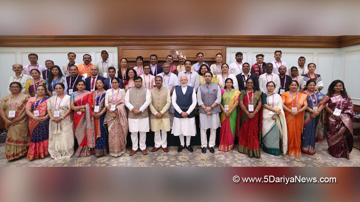 Narendra Modi, Modi, BJP, Bharatiya Janata Party, Prime Minister of India, Prime Minister, Narendra Damodardas Modi, Dharmendra Pradhan, Dharmendra Debendra Pradhan, Jitin Prasada, Dr Sukanta Majumdar, National Awardee Teachers