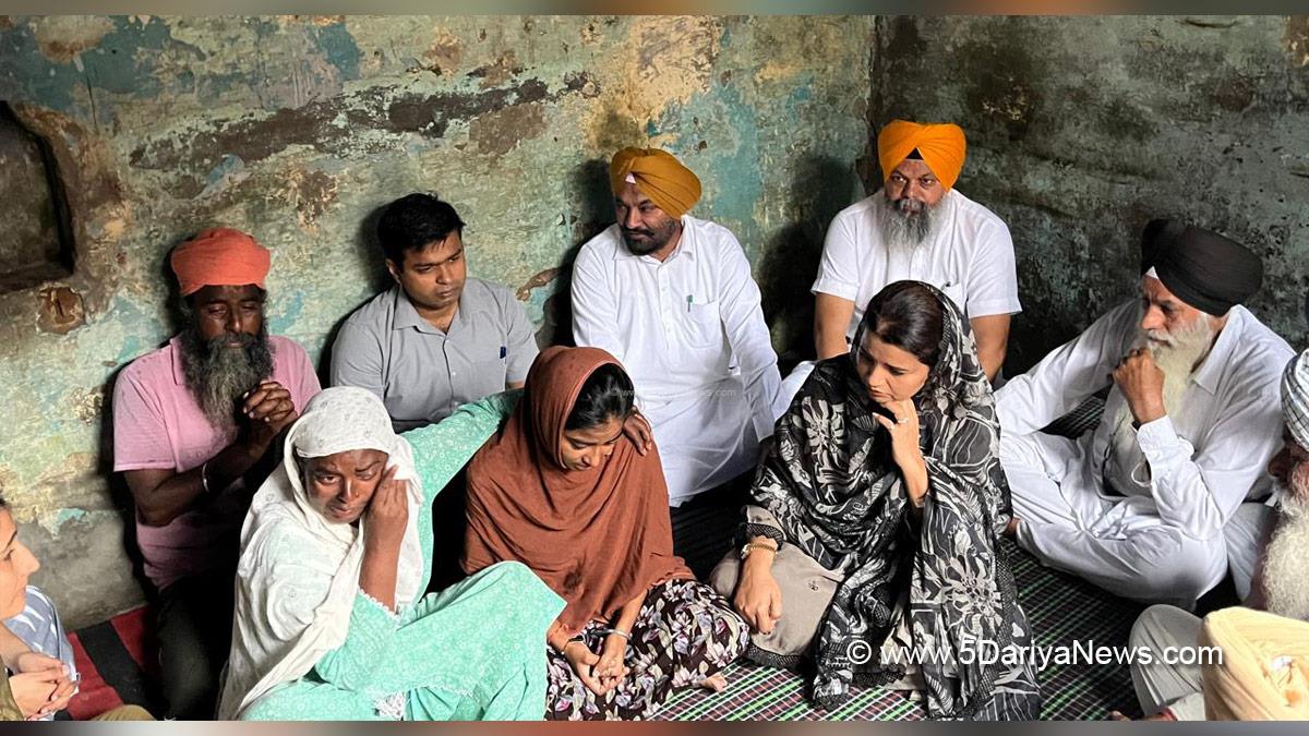 Himanshu Jain, DC Ludhiana, Ludhiana, Deputy Commissioner Ludhiana, Jiwan Singh Sangowal, Manwinder Singh Giaspura, AAP, Aam Aadmi Party, Aam Aadmi Party Punjab, AAP Punjab