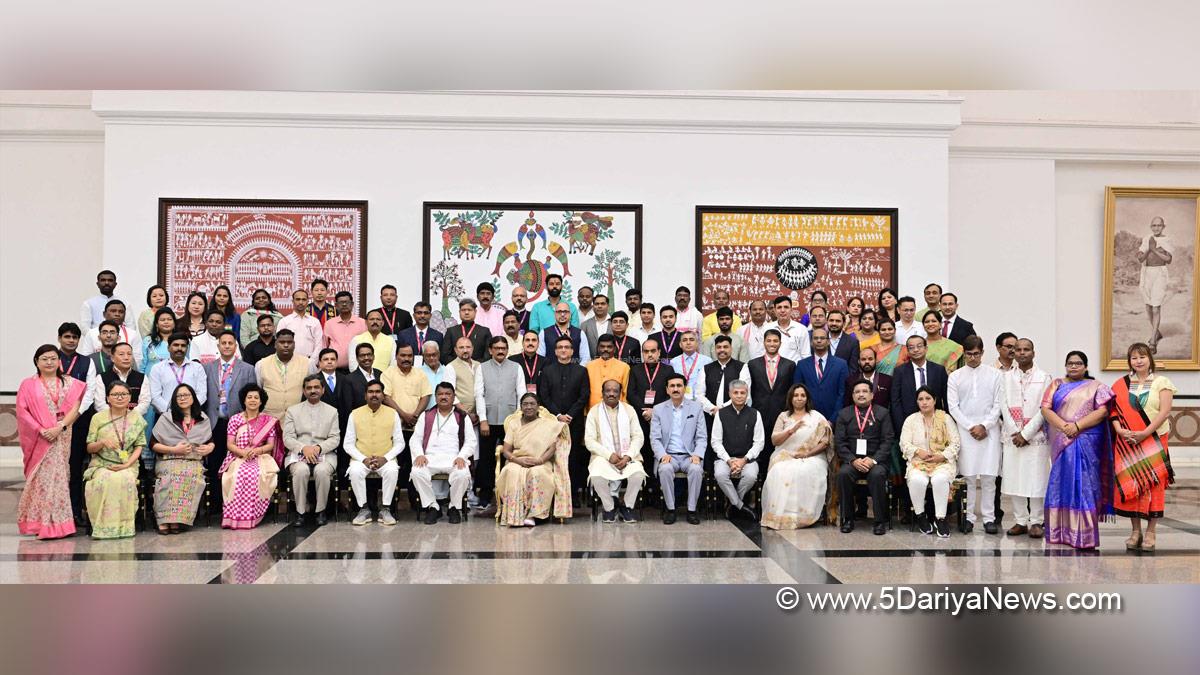 Droupadi Murmu, President of India, President, Indian President, Rashtrapati, Jual Oram, Durgadas Uikey, Adi Karmayogi Abhiyan