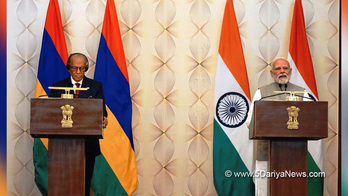 Narendra Modi, Modi, BJP, Bharatiya Janata Party, Prime Minister of India, Prime Minister, Narendra Damodardas Modi, Navinchandra Ramgoolam
