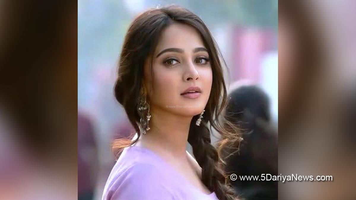 Anushka Shetty, Tollywood, Entertainment, Actress, Cinema, Movie, Telugu Films