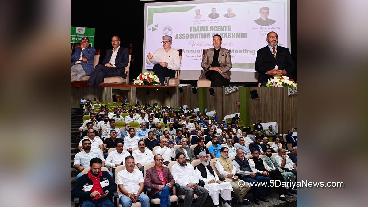 Omar Abdullah, Chief Minister of JK, Jammu and Kashmir National Conference, National Conference, Srinagar, Kashmir, Jammu And Kashmir, Jammu, Nasir Aslam Wani, Annual General Meeting, AGM, 17th Annual General Meeting, 17th AGM, Travel Agents Association of Kashmir, TAAK, Gulmarg Convention Centre