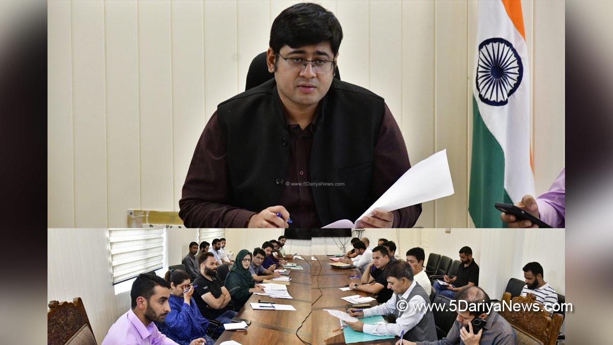 Jatin Kishore, Ganderbal, Deputy Commissioner Ganderbal, Kashmir, Jammu And Kashmir, Jammu, District Administration Ganderbal, District Level Committee, DLC, Holistic Agriculture Development Programme, HADP