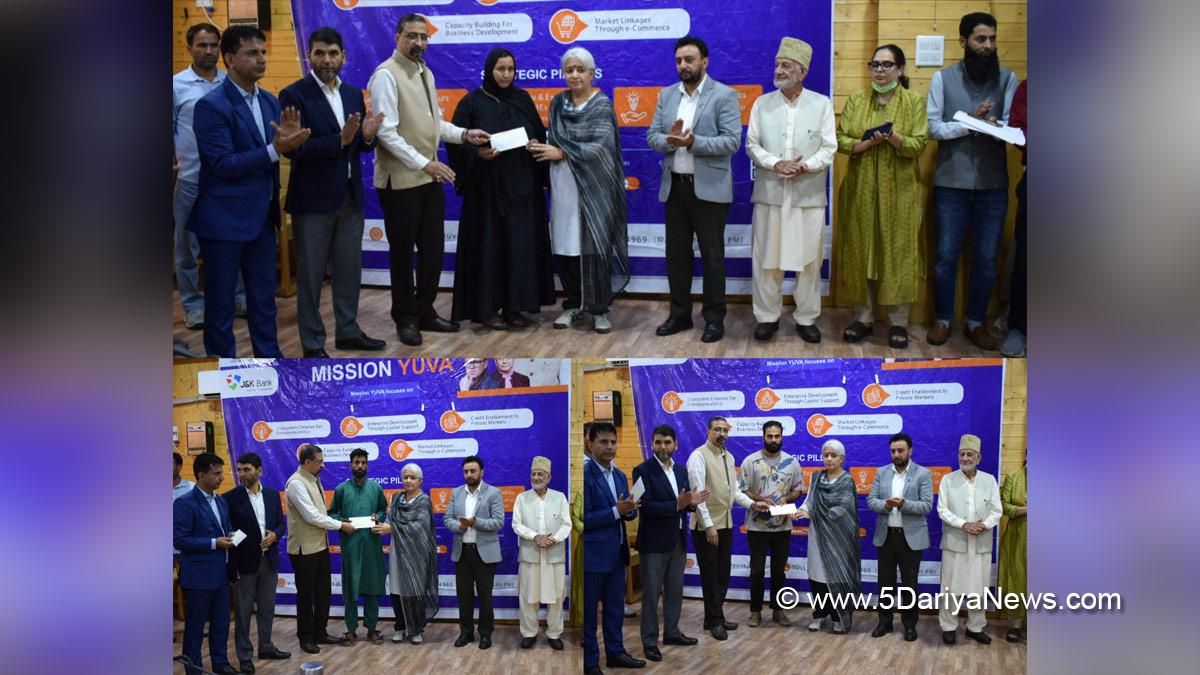 Indu Kanwal Chib, Bandipora, Deputy Commissioner Bandipora, Kashmir, Jammu And Kashmir, Jammu, District Administration Bandipora, Abdul Gani Bhat