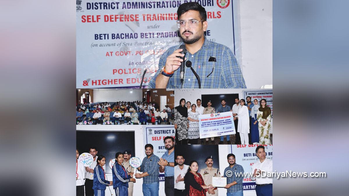 Abhishek Sharma, Rajouri, DC Rajouri, Deputy Commissioner Rajouri, Kashmir, Jammu And Kashmir, Jammu, District Administration Rajouri, Sewa Parv, Sashakt Nari Surakshit Parivar, PG College Rajouri