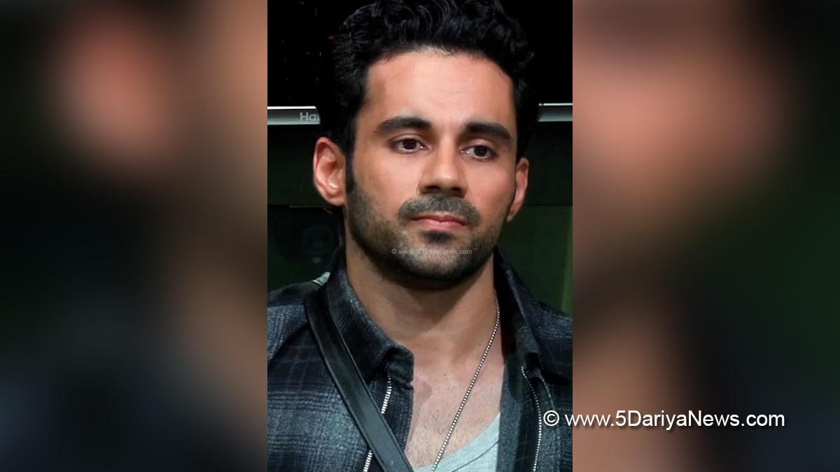 Bigg Boss, TV, Television, Entertainment, Mumbai, Actor, Actress, Mumbai News, Bigg Boss 19, 19th season of Bigg Boss, Tanya Mittal, Abhishek Bajaj