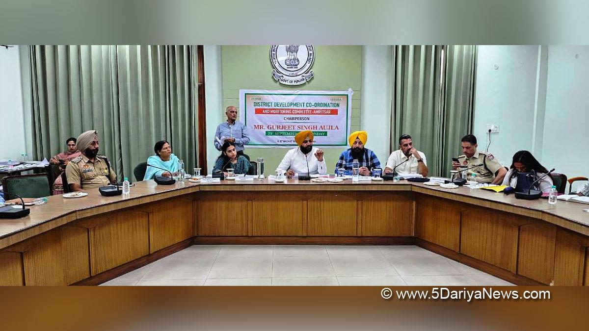 Gurjeet Singh Aujla, Gurjit Singh Aujla, Punjab, Congress, Amritsar, Punjab Congress, Sakshi Sawhney, DC Amritsar, Amritsar, Deputy Commissioner Amritsar
