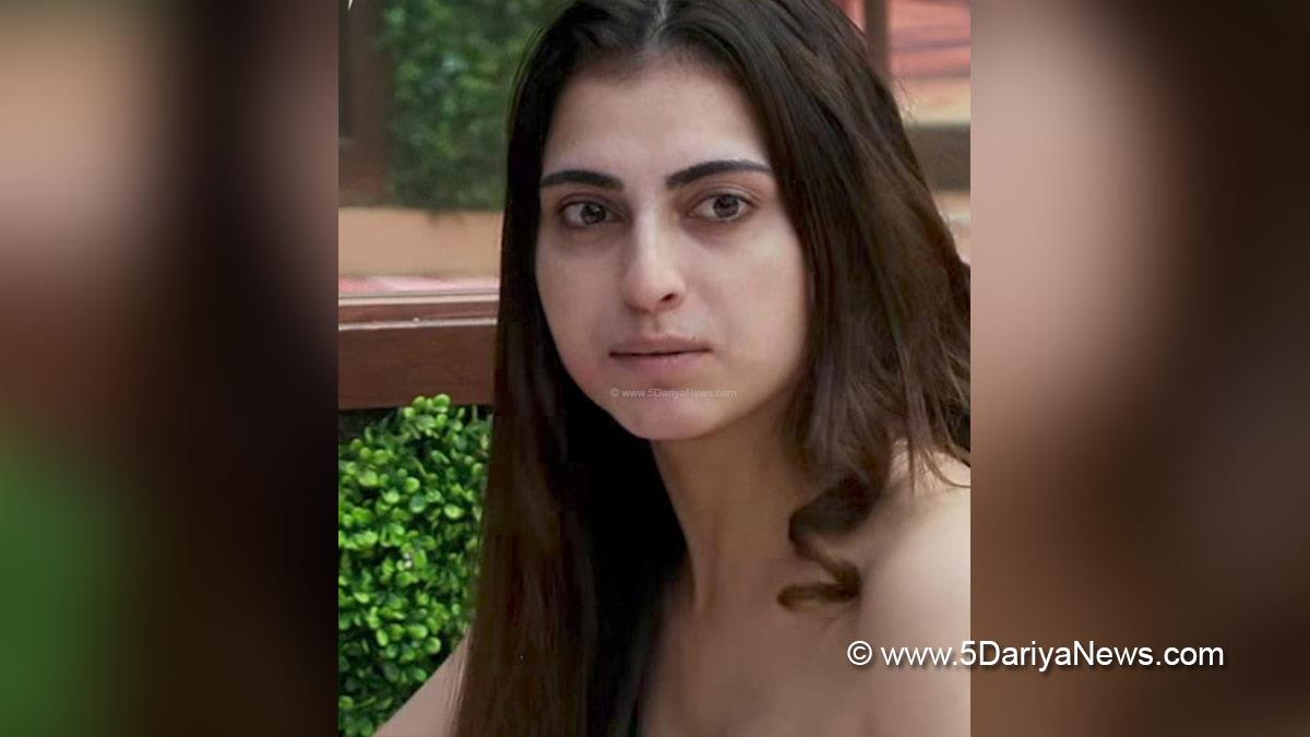 Bigg Boss, TV, Television, Entertainment, Mumbai, Actor, Actress, Mumbai News, Bigg Boss 19, 19th season of Bigg Boss, Farrhana Bhatt, Kunickaa Sadanand