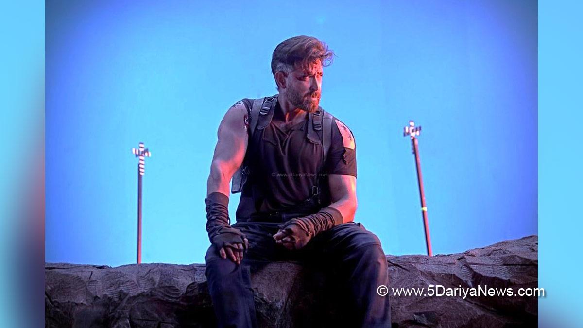 Hrithik Roshan, Bollywood, Entertainment, Mumbai, Actor, Cinema, Hindi Films, Movie, Mumbai News, War 2