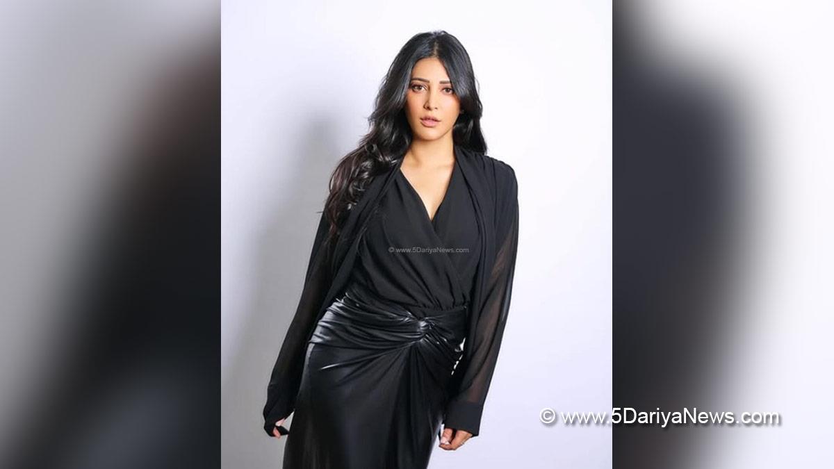 Shruti Haasan, Bollywood, Entertainment, Mumbai, Actress, Cinema, Hindi Films, Movie, Mumbai News, Heroine