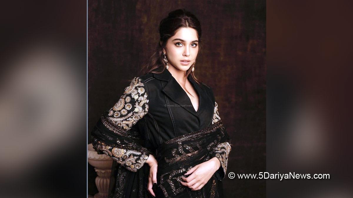 Bollywood, Entertainment, Mumbai, Actress, Cinema, Hindi Films, Movie, Mumbai News, Heroine, Sharvari