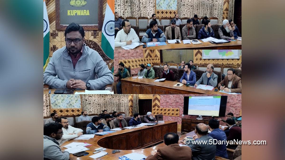 Shrikant Balasaheb Suse, Kupwara, Deputy Commissioner Kupwara, Kashmir, Jammu And Kashmir, Jammu, District Administration Kupwara, District Level Committee, DLC, Holistic Agriculture Development Programme, HADP