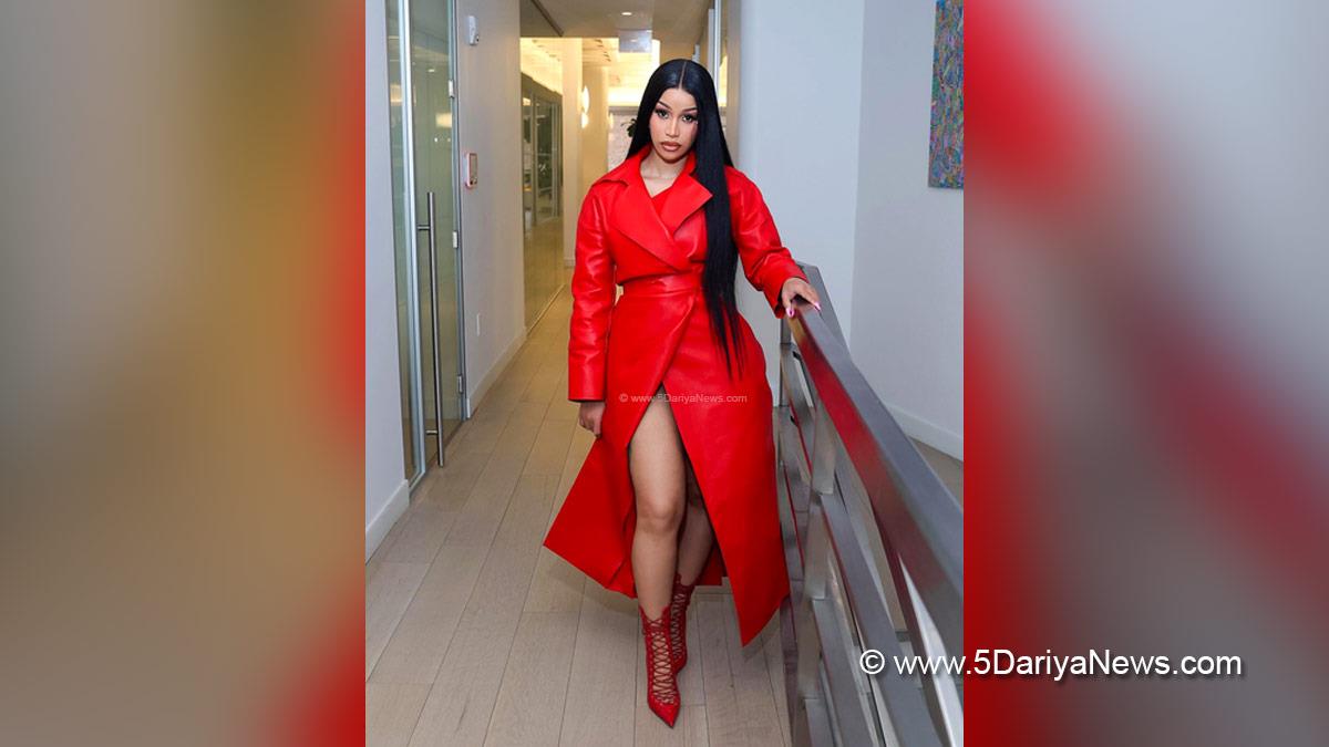 Music, Entertainment, Rapper, Singer, Song, Cardi B