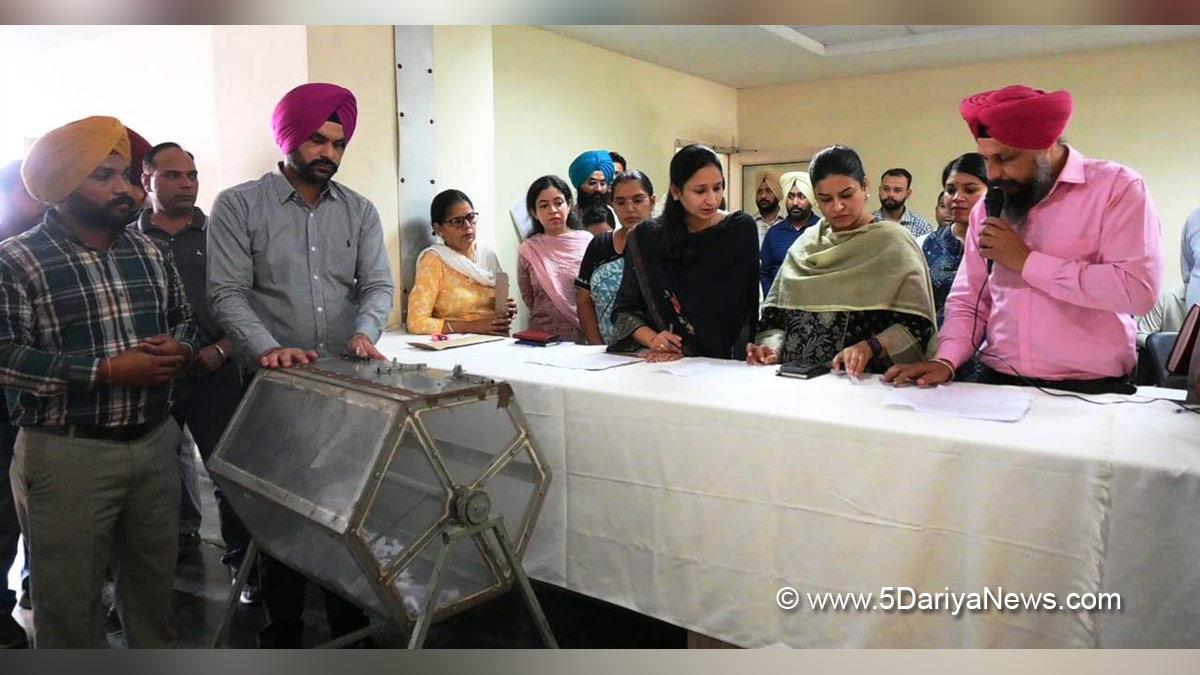 Komal Mittal, DC Mohali, Deputy Commissioner Mohali, SAS Nagar, SAS Nagar Mohali, Mohali, Sahibzada Ajit Singh Nagar