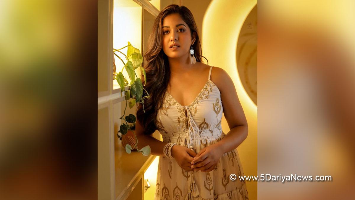 Bollywood, Entertainment, Mumbai, Actress, Cinema, Hindi Films, Movie, Mumbai News, Heroine, Ishita Dutta