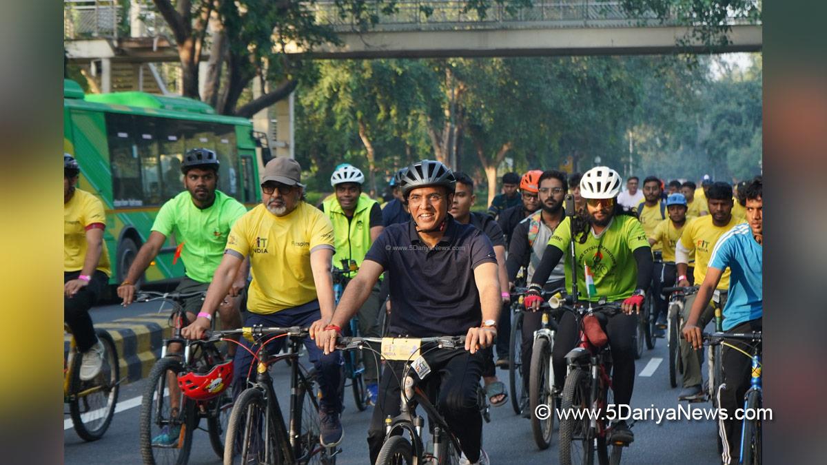 Mansukh Mandaviya, Dr Mansukh Mandaviya, BJP, Bharatiya Janata Party, Sundays on Cycle