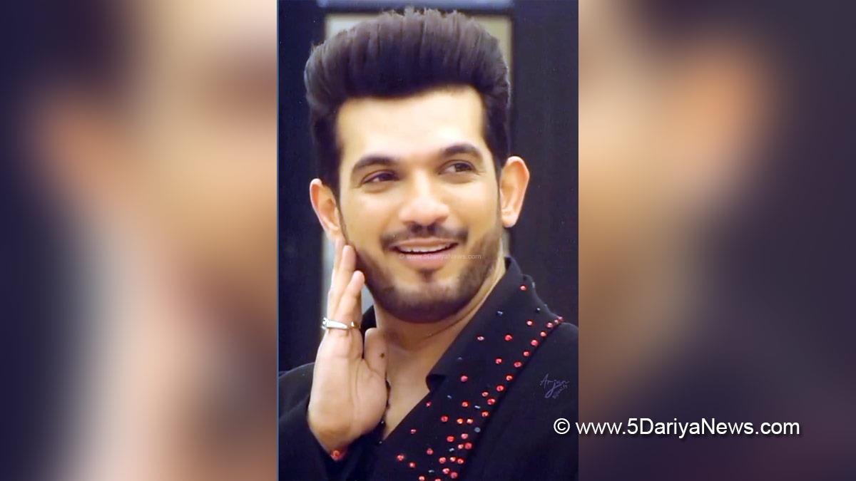 OTT, Entertainment, Mumbai, Actress, Actor, Mumbai News, Rise and Fall, MX Player, Amazon MX Player, Arjun Bijlani