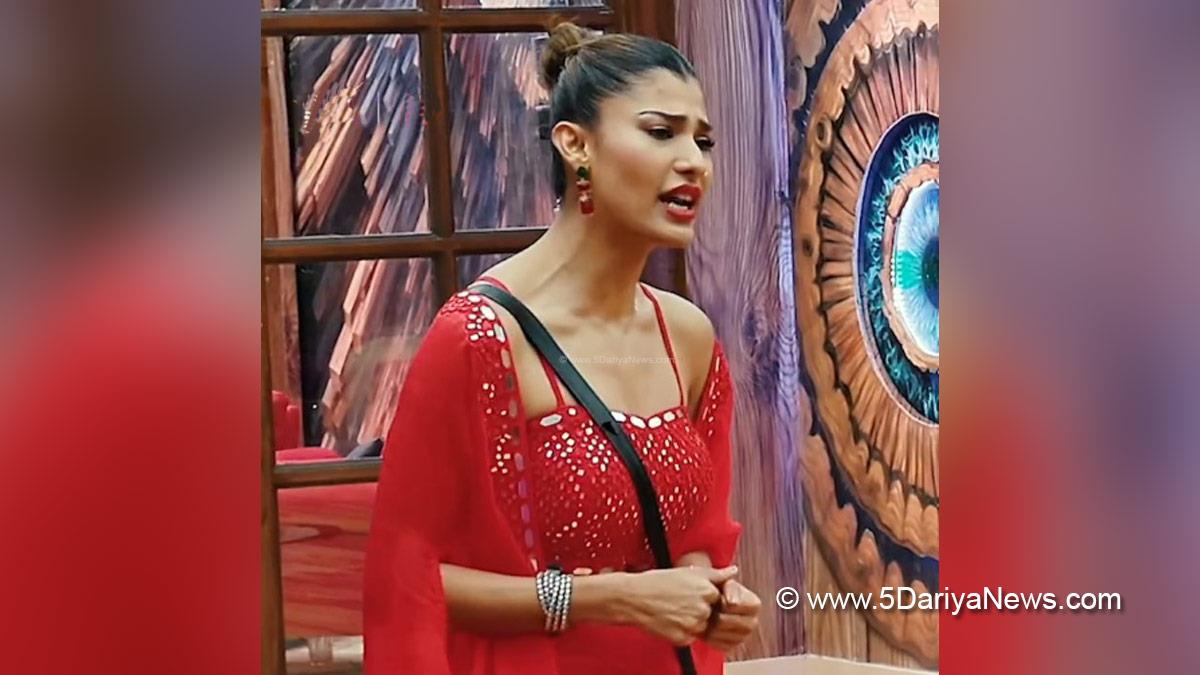 Bigg Boss, TV, Television, Entertainment, Mumbai, Actor, Actress, Mumbai News, Bigg Boss 19, 19th Season of Bigg Boss, Nehal Chudasama, Malti Chahar