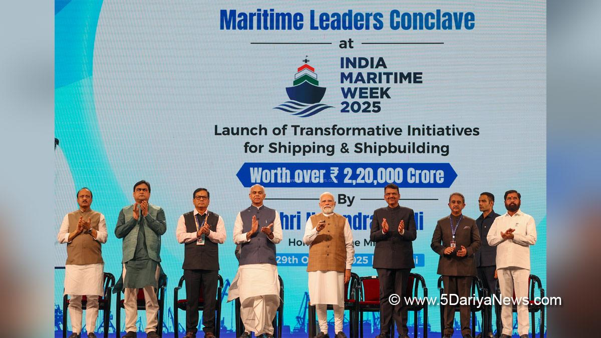 Narendra Modi, Modi, BJP, Bharatiya Janata Party, Prime Minister of India, Prime Minister, Narendra Damodardas Modi, Sarbananda Sonowal, Devendra Fadnavis, Shantanu Thakur, Kirti Vardhan Singh, Eknath Shinde, India Maritime Week 2025
