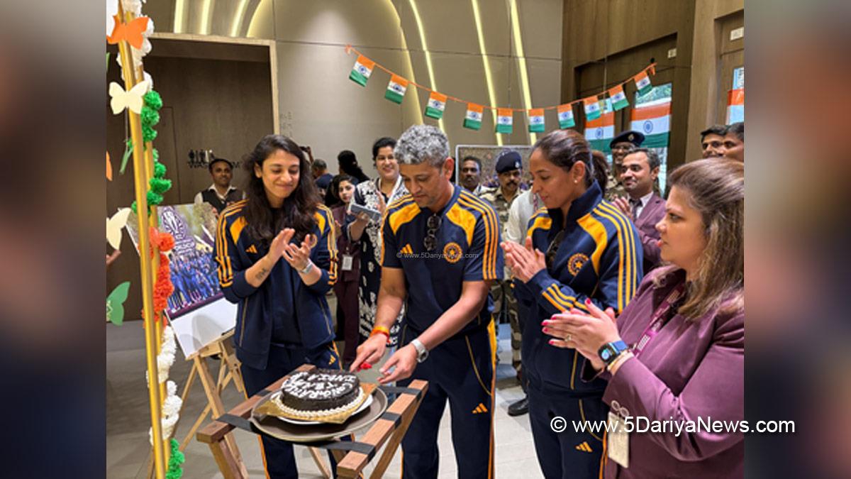 Sports News, Cricket, Cricketer, Player, Harmanpreet Kaur, Smriti Mandhana