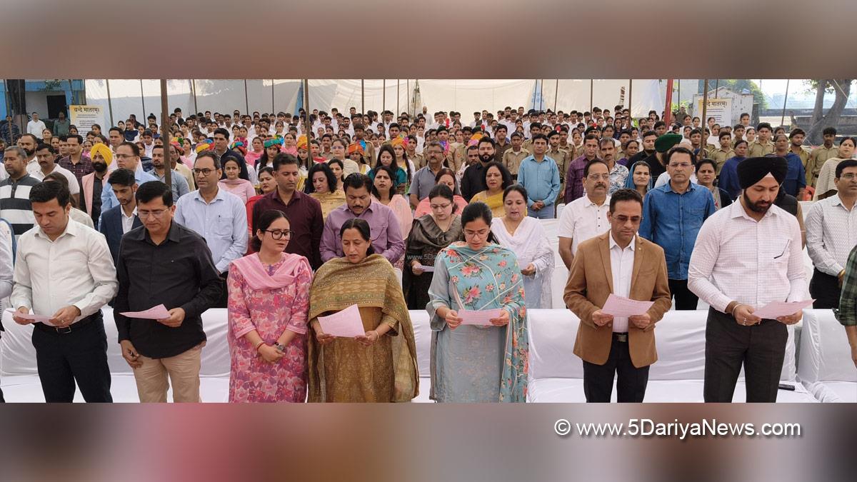 Ayushi Sudan, Samba, Deputy Commissioner Samba, Kashmir, Jammu And Kashmir, Jammu, District Administration Samba, Vande Mataram