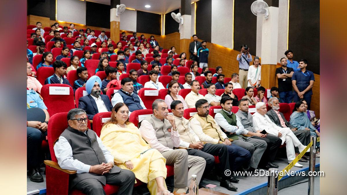 Gulab Chand Kataria, Governor of Punjab, Punjab Governor, Punjab Raj Bhavan, Sanjay Tandon, BJP Chandigarh, Nishant Kumar Yadav, Deputy Commissioner Chandigarh, DC Chandigarh, H Rajesh Prasad, Chief Secretary Chandigarh, Vande Mataram, Chandigarh
