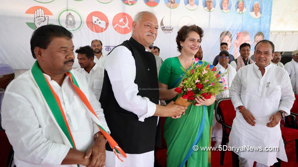 Priyanka Gandhi, Priyanka Gandhi Vadra, Uttar Pradesh, Indian National Congress, Congress, All India Congress Committee