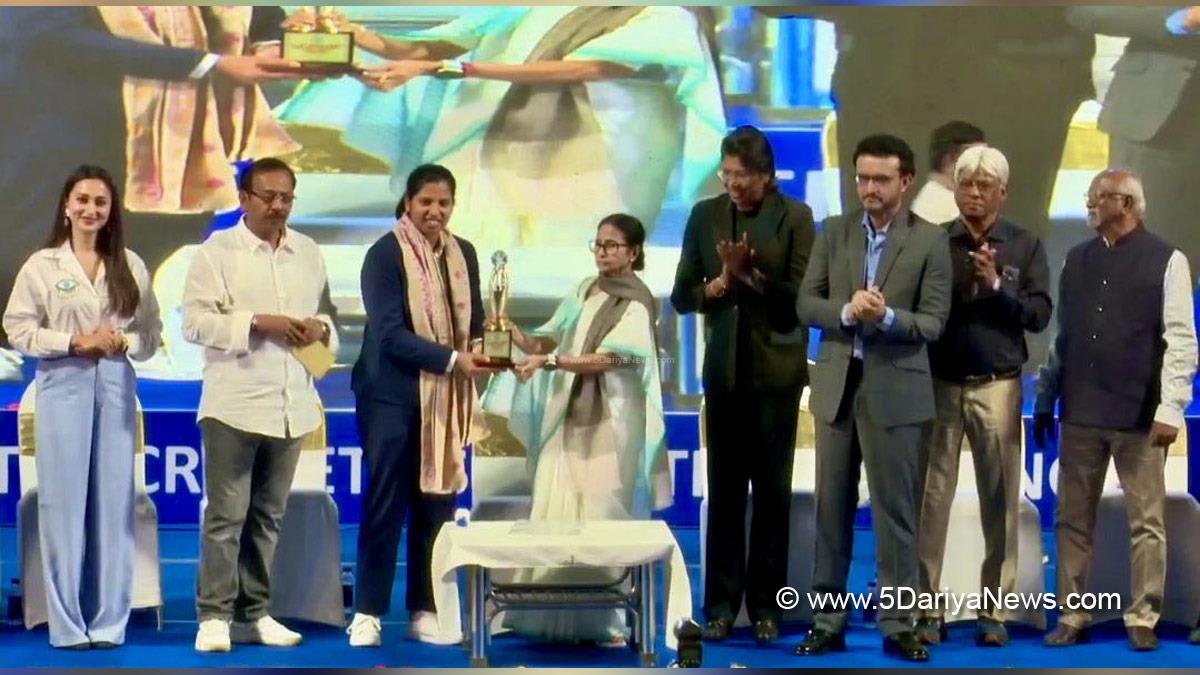 Mamata Banerjee, All India Trinamool Congress, Kolkata, Chief Minister of West Bengal, West Bengal, Sports News, Cricket, Richa Ghosh